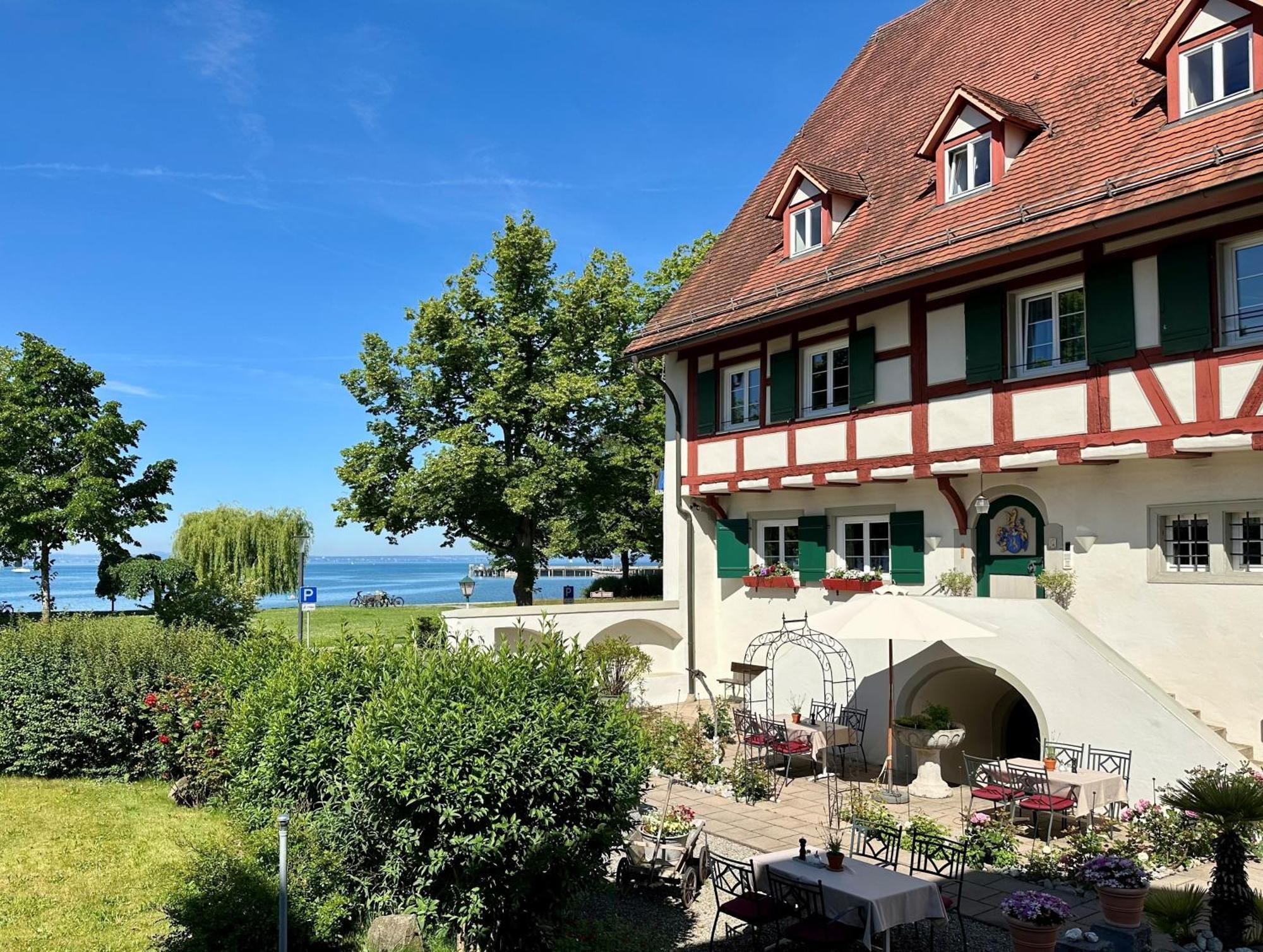 Seehotel Amtshof Langenargen Exterior photo